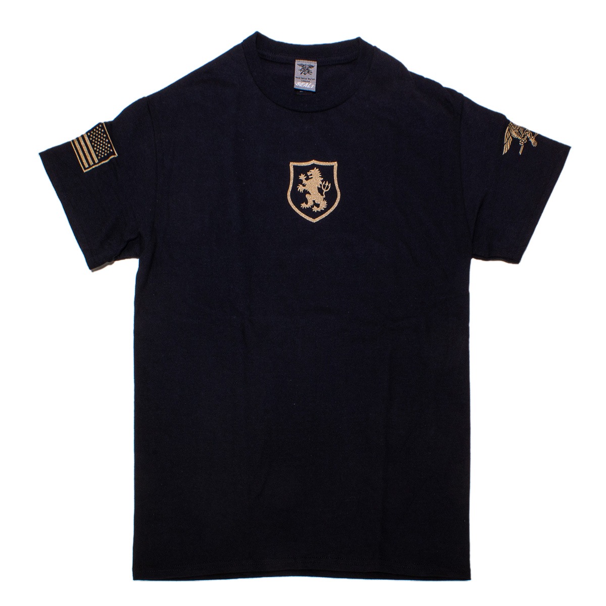 P/O SEALs GOLD LION Tee<br>�ڥե���ȥ� �Ƴ��������륺 ������ɥ饤���� ���T����ġۥǥ֥��� ��� �ߥ꥿�꡼ �����ƥ����� ���Х� ������ �����奢�� �����ȥɥ� �Ƴ��� �ü����� NAVY SEALS �ͥ��ӡ� �����륺