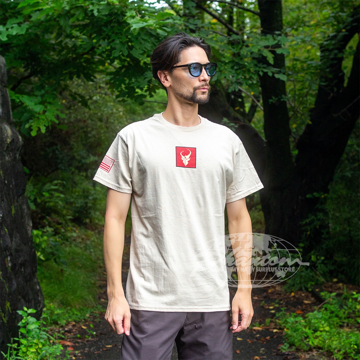 P/O SEALs RED TEAM DEMON NIGHT GLOW Tee<br>�ڥե���ȥ� �Ƴ��������륺 ��åɥ����� �߸� �ǡ���� T����ġۥǥ֥��� ��� �ߥ꥿�꡼ �����ƥ����� ���Х� ������ �����奢�� �����ȥɥ� �Ƴ��� �ü����� NAVY SEALS �ͥ��ӡ� �����륺