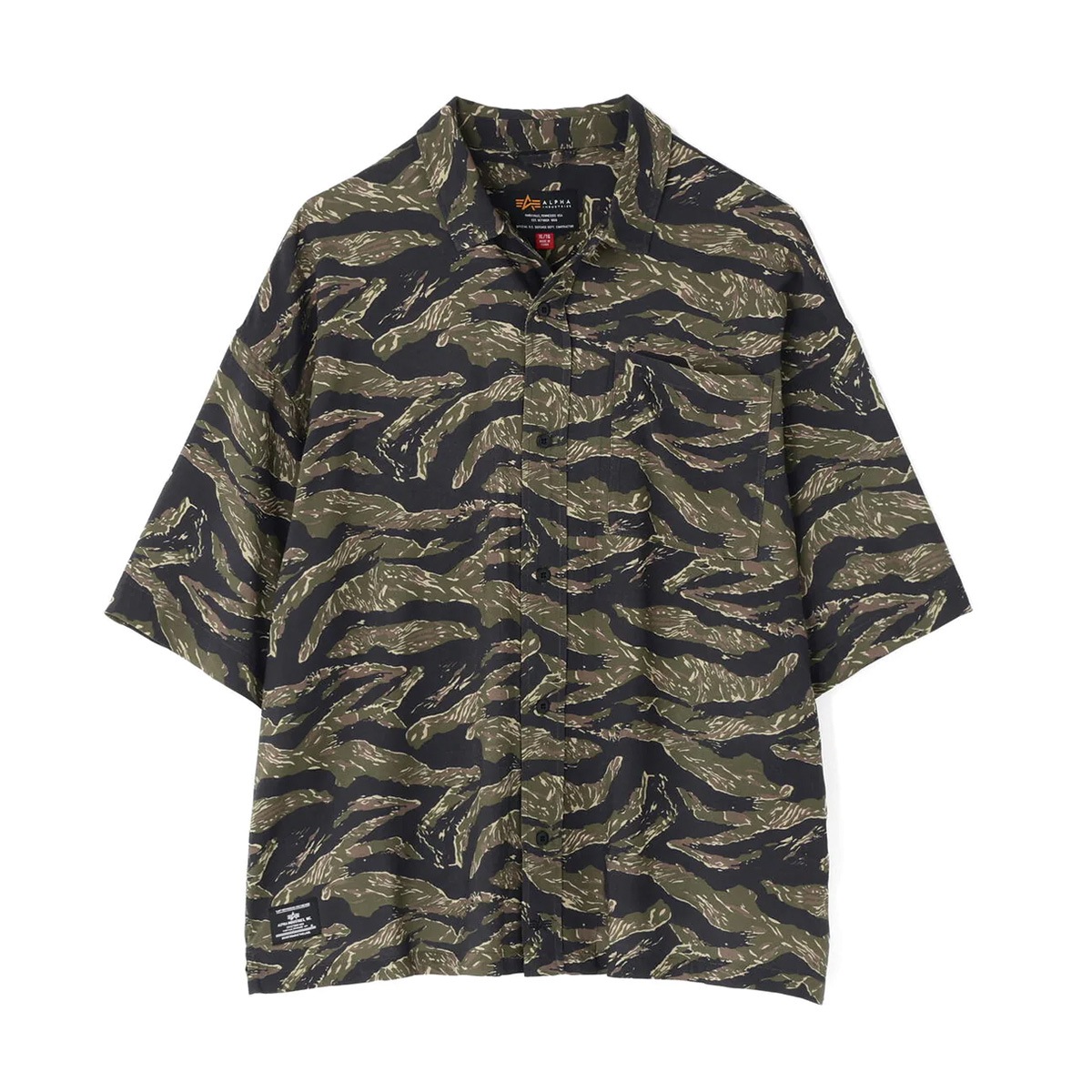 ALPHA SS CAMO RELAXED CAMP SHIRT 7976123001 <br>�ڥ���ե� ���硼�ȥ��꡼�� ���å��� �����ץ���ġۥ�� �ߥ꥿�꡼ �����奢�� �����ȥɥ� ���ȥ꡼�� �Х��� �ġ����   �ʥ����� �ݥꥨ���ƥ� 