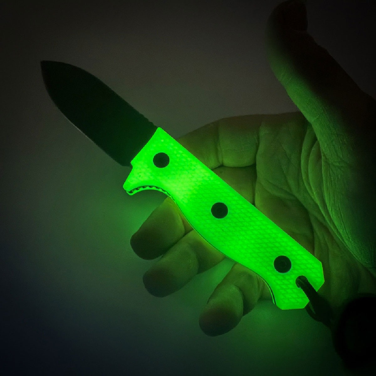 MARATAC Compact Ready 4 Action Knife (UGM GLOW Scales)<br>�ڥޥ饿�å� ����ѥ��� ��ǥ�4��������� �ʥ��ա�<br>�ߥ꥿�꡼ �ޥ饿�å� �ߥ꥿�꡼ �����ȥɥ� ���� ������ �ġ���� �ɺ� ���Х��Х� �쥸�㡼  �ϥ�ƥ��� �߸�