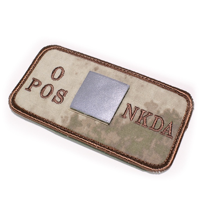 A-TACS AU  BLOOD TYPE NKDA PATCH WITH REFLECTOR<br>��A-TACS AU ��շ���åڥ� ȿ�����դ��ۥߥ꥿�꡼ ���Х��Х륲���� ���Х� �����ȥɥ� BDU ��Ʈ�� ���� SEALS �ü����� ���ʥ��ѡ� �廡 �顼�� LARP ����ꥫ USA