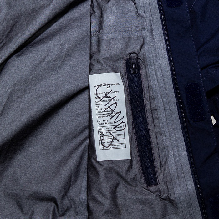 �ڼ�ʪ�����ʡ�British Military ROYAL NAVY GORE-TEX HOODIE USED����A �ڥ����ꥹ�� �������ͥ��ӡ� �����ƥå����ѡ����� �桼���ɾ���A��BritishMilitary ROYALNAVY GORE-TEX �����ѡ� �����ꥹ�� �ͥ��ӡ� USED ����� ��ʪ������