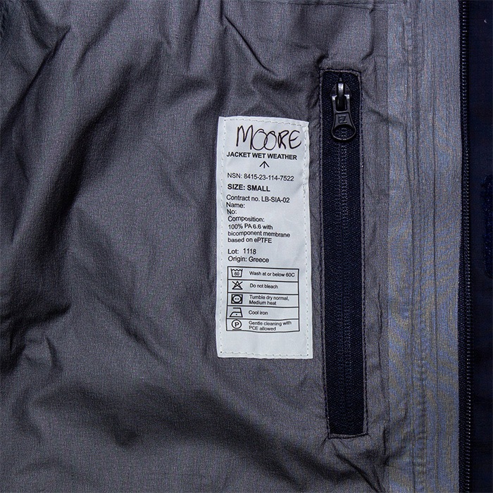 �ڼ�ʪ�����ʡ�British Military ROYAL NAVY GORE-TEX HOODIE USED����B �ڥ����ꥹ�� �������ͥ��ӡ� �����ƥå����ѡ����� �桼���ɾ���B��BritishMilitary ROYALNAVY GORE-TEX �����ѡ� �����ꥹ�� �ͥ��ӡ� USED ����� ��ʪ������