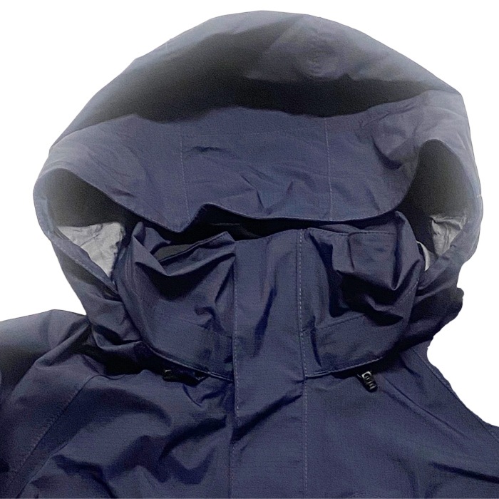 �ڼ�ʪ�����ʡ�British Military ROYAL NAVY GORE-TEX HOODIE USED����B �ڥ����ꥹ�� �������ͥ��ӡ� �����ƥå����ѡ����� �桼���ɾ���B��BritishMilitary ROYALNAVY GORE-TEX �����ѡ� �����ꥹ�� �ͥ��ӡ� USED ����� ��ʪ������