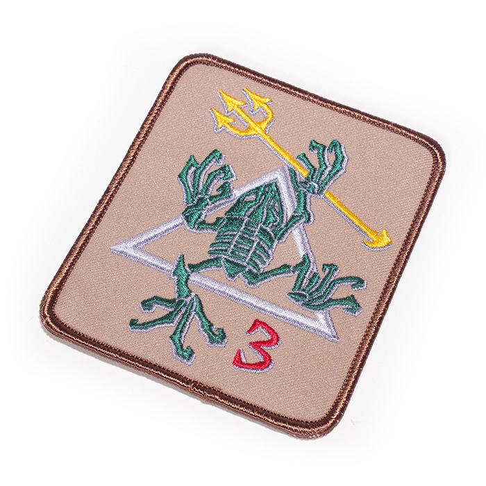 NAVY SEAL TEAM3 SKULL FROG PATCH KHAKI【アメリカ海軍 特殊