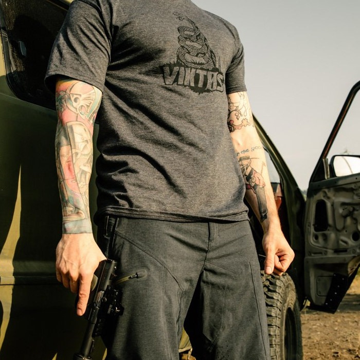 VIKTOS ȥåɥΡ T<br>ڥȥ treadnaught t-shirtۥ ߥ꥿꡼ ȥɥ Х 奢 Х ġ  ݡ 塼ƥ åȥ ݥꥨƥ 롼ͥå Ⱦµ ץ ȥåץ ʡ   إ OUTLET