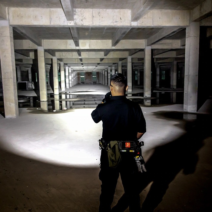 NEXTORCH TA30D MAX Flashlight<br>�ڥͥ����ȡ��� TA30D MAX �ե�å���饤�ȡۥߥ꥿�꡼ �����ȥɥ� ���Х��Х륲���� ���Х� �ϥ�ǥ��饤�� 21700������।����Хåƥ꡼ USB���� 4000�롼��� �ҳ� �쥹���塼 ���� �Ͽ� �ɺ� ���� �л� CAMP ������ ���� ���ȥ��� �����ʥ� �����ƥ����� ��� õ��