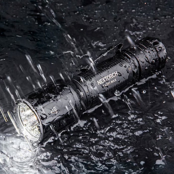 NEXTORCH TA30D MAX Flashlight<br>�ڥͥ����ȡ��� TA30D MAX �ե�å���饤�ȡۥߥ꥿�꡼ �����ȥɥ� ���Х��Х륲���� ���Х� �ϥ�ǥ��饤�� 21700������।����Хåƥ꡼ USB���� 4000�롼��� �ҳ� �쥹���塼 ���� �Ͽ� �ɺ� ���� �л� CAMP ������ ���� ���ȥ��� �����ʥ� �����ƥ����� ��� õ��