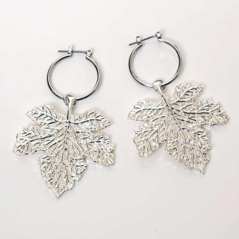 NERV Fig Leaf Earrings by Ayler (SILVER) 2個セット