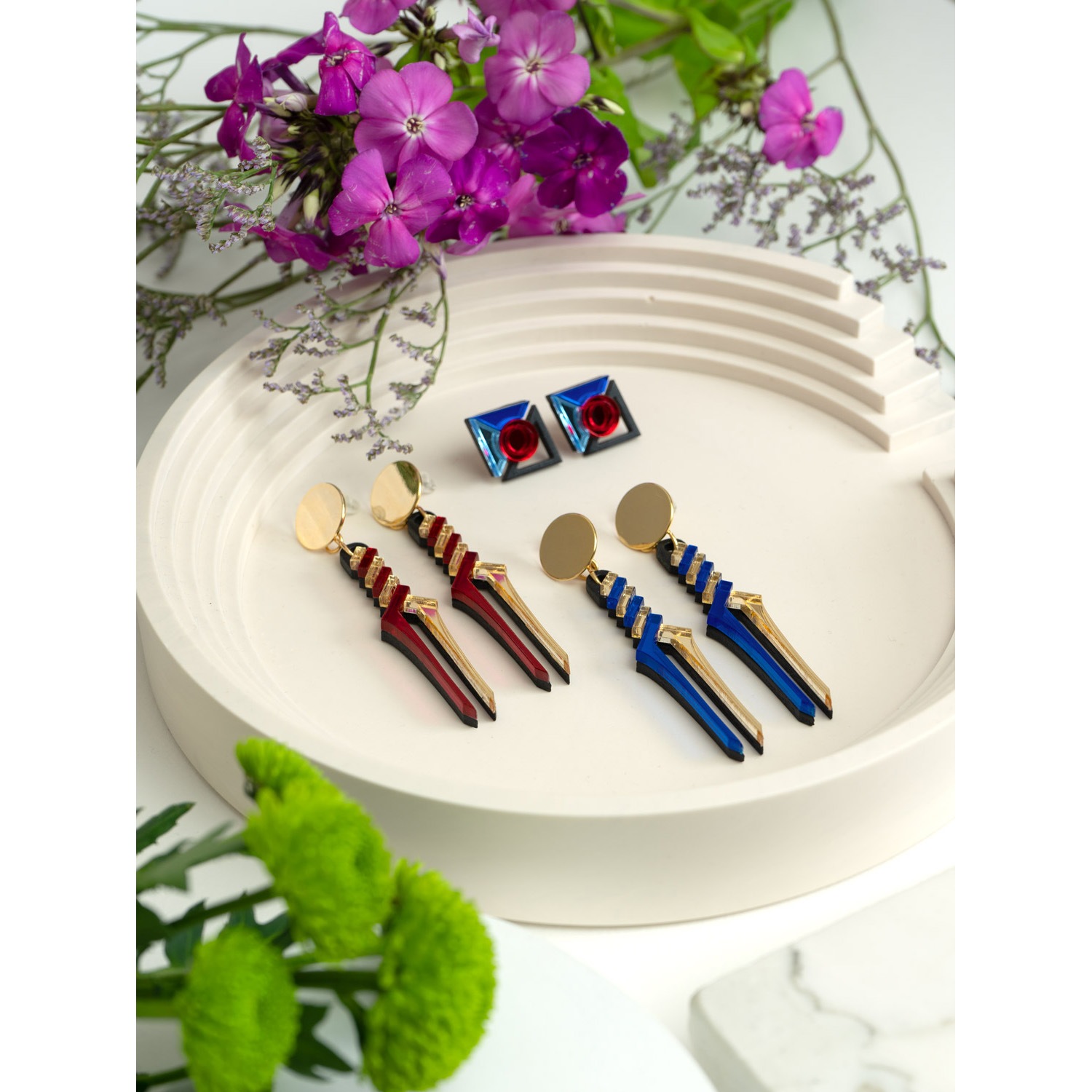 LONGINUS SPEAR STUDS by MYSTIC FORMS（Red-Gold）