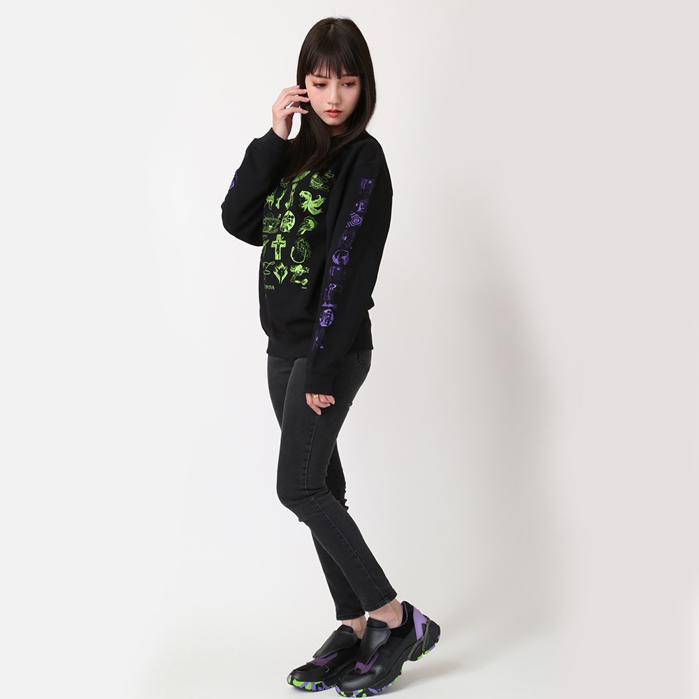 TYPOGRAPHY OF EVA Sweat (ブラック)