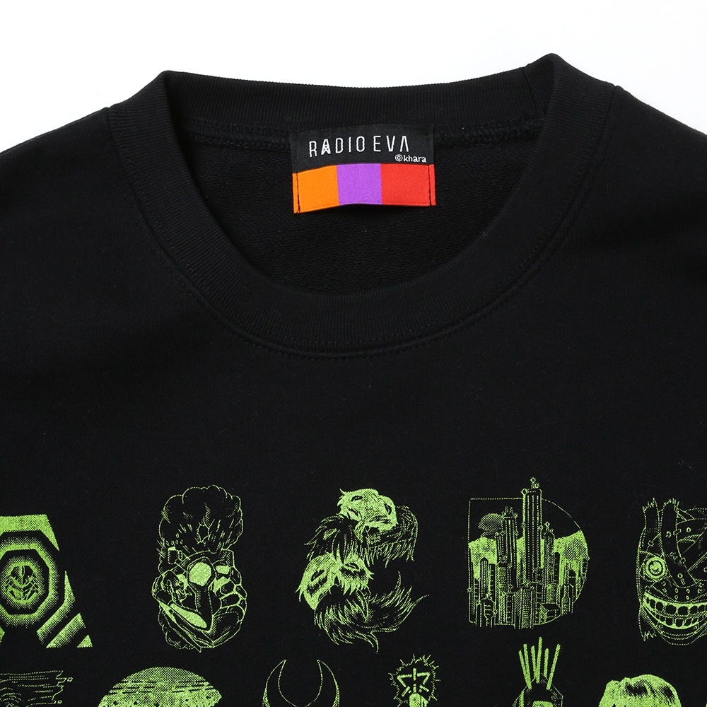 TYPOGRAPHY OF EVA Sweat (ブラック)