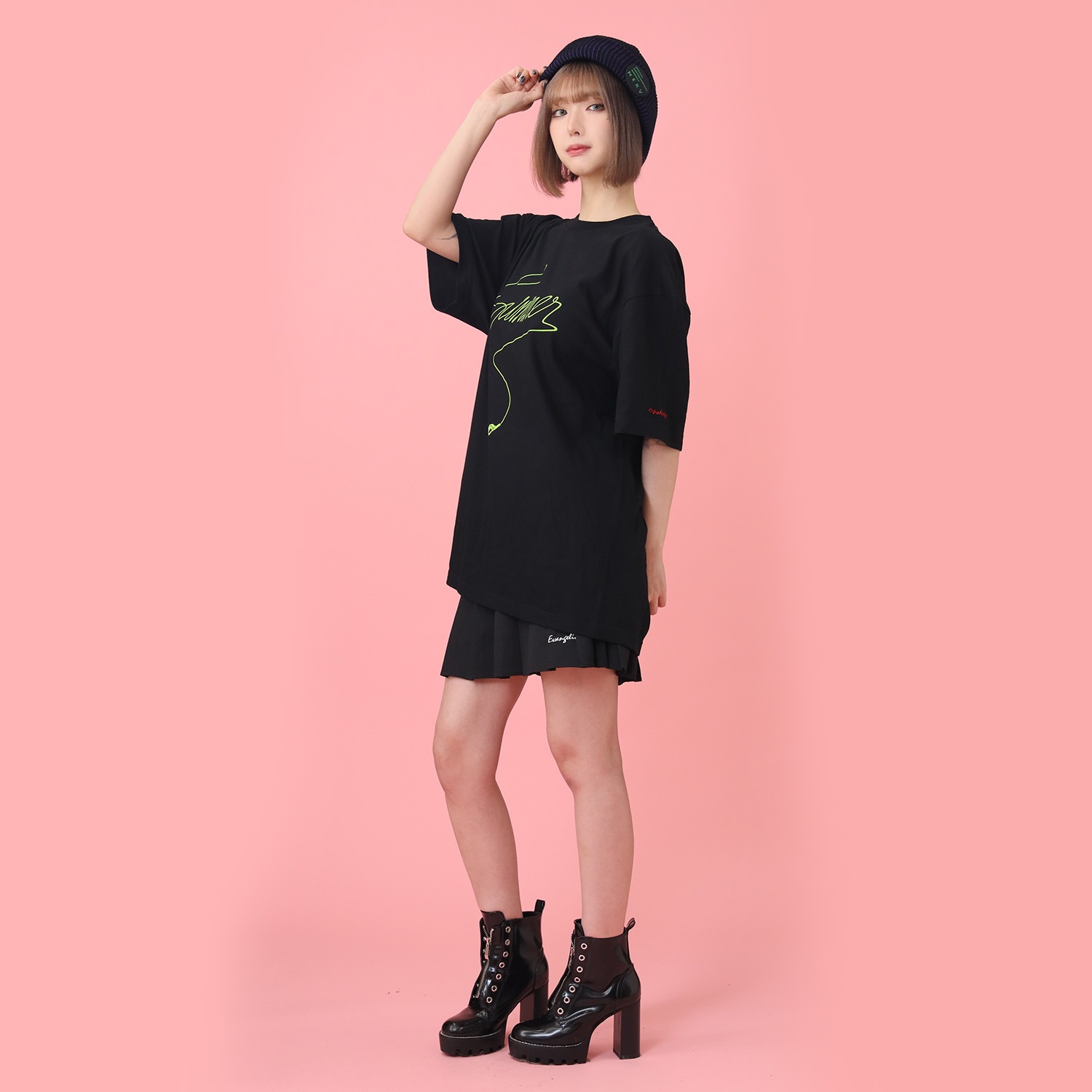 Light Green Summer T-Shirt β (BLACK×GREEN)