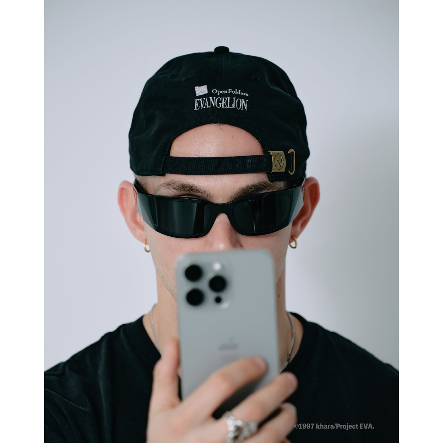 RADIO EVA×IKUMI EMBROIDERY CAP by OpenFolders（BLACK）