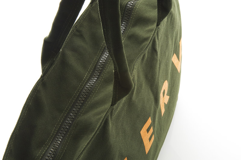 NERV EVERYDAY BAG (オリーブ)