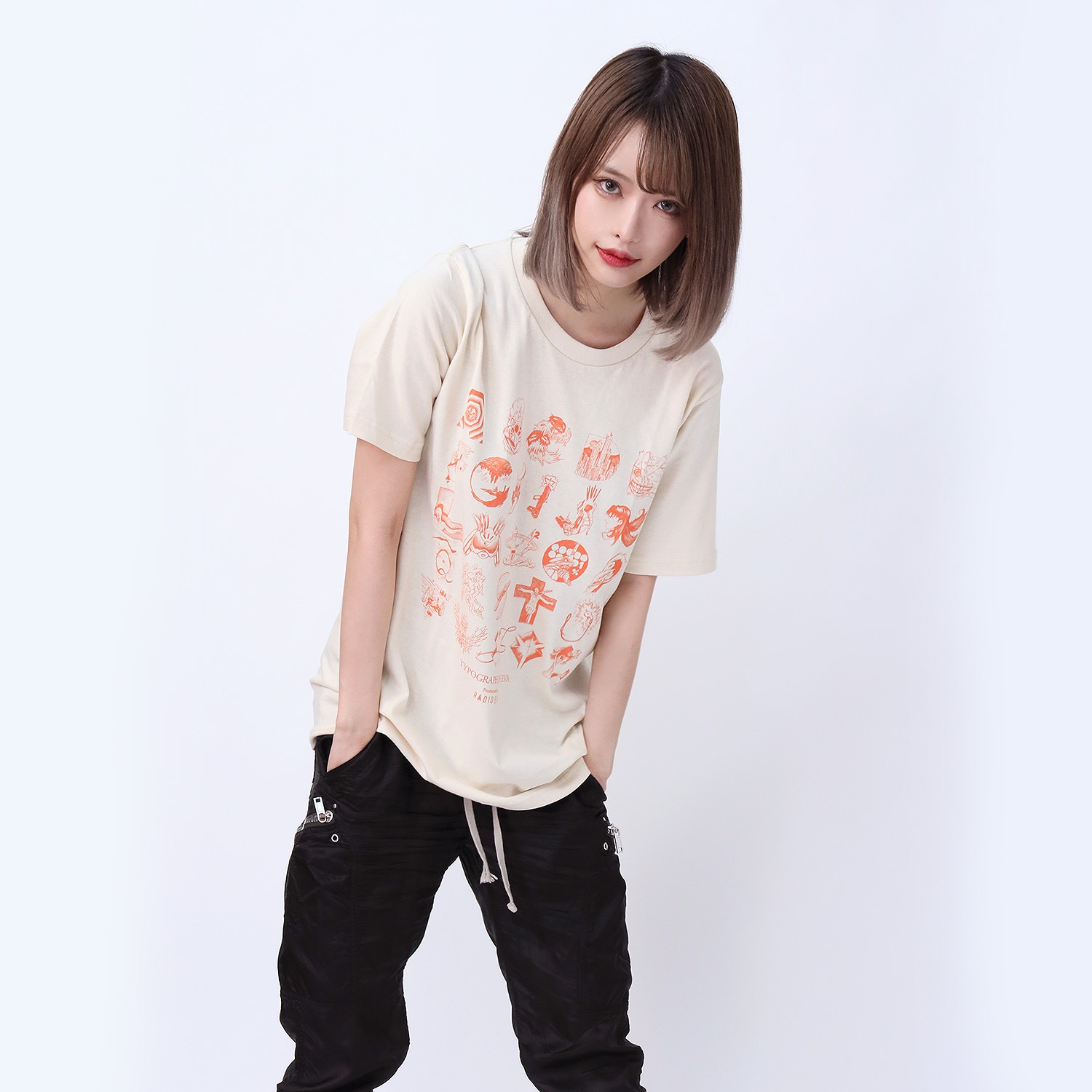 TYPOGRAPHY OF EVA index T-Shirt (NATURAL×ORANGE)