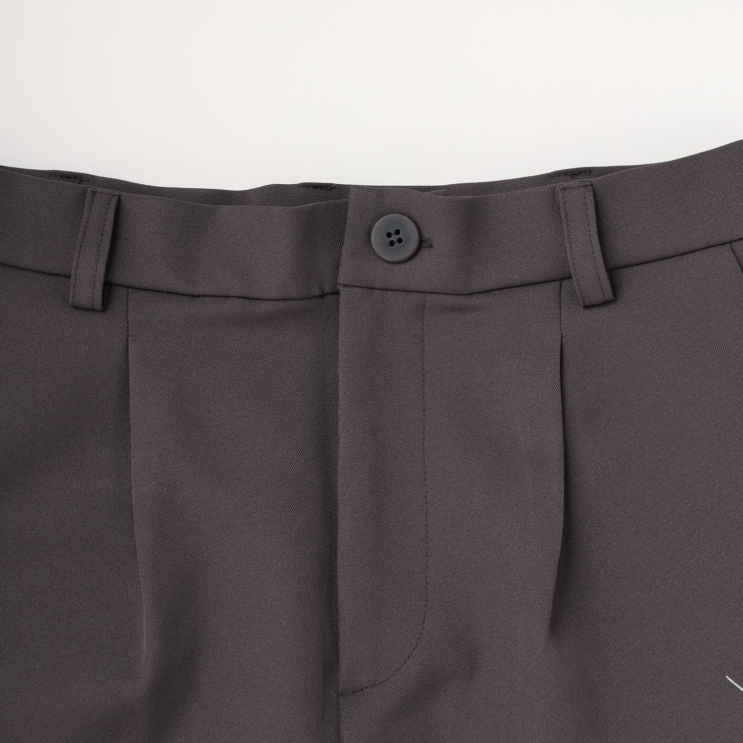 Longinus TUCK PANTS（KHAKI）