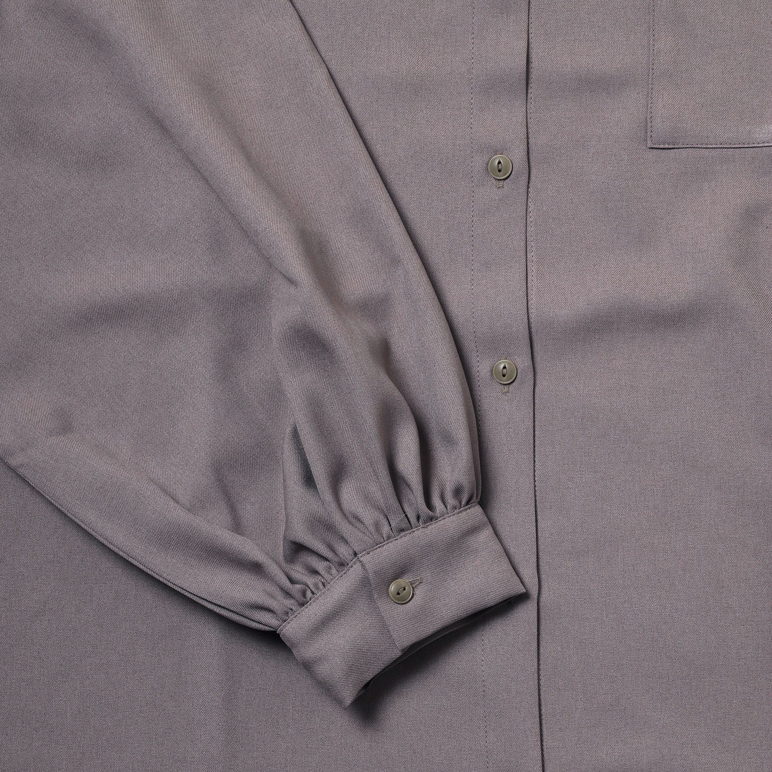 Check on EVA Monogram Shirt (BROWN)