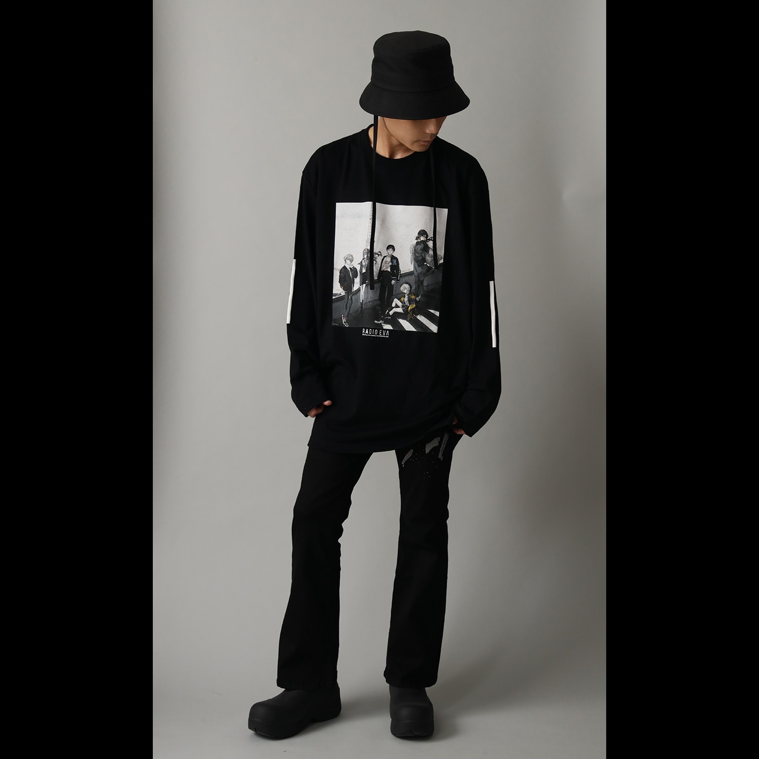 RADIO EVA Illustration Cutsew  (Mai Yoneyama) (BLACK(MONO))