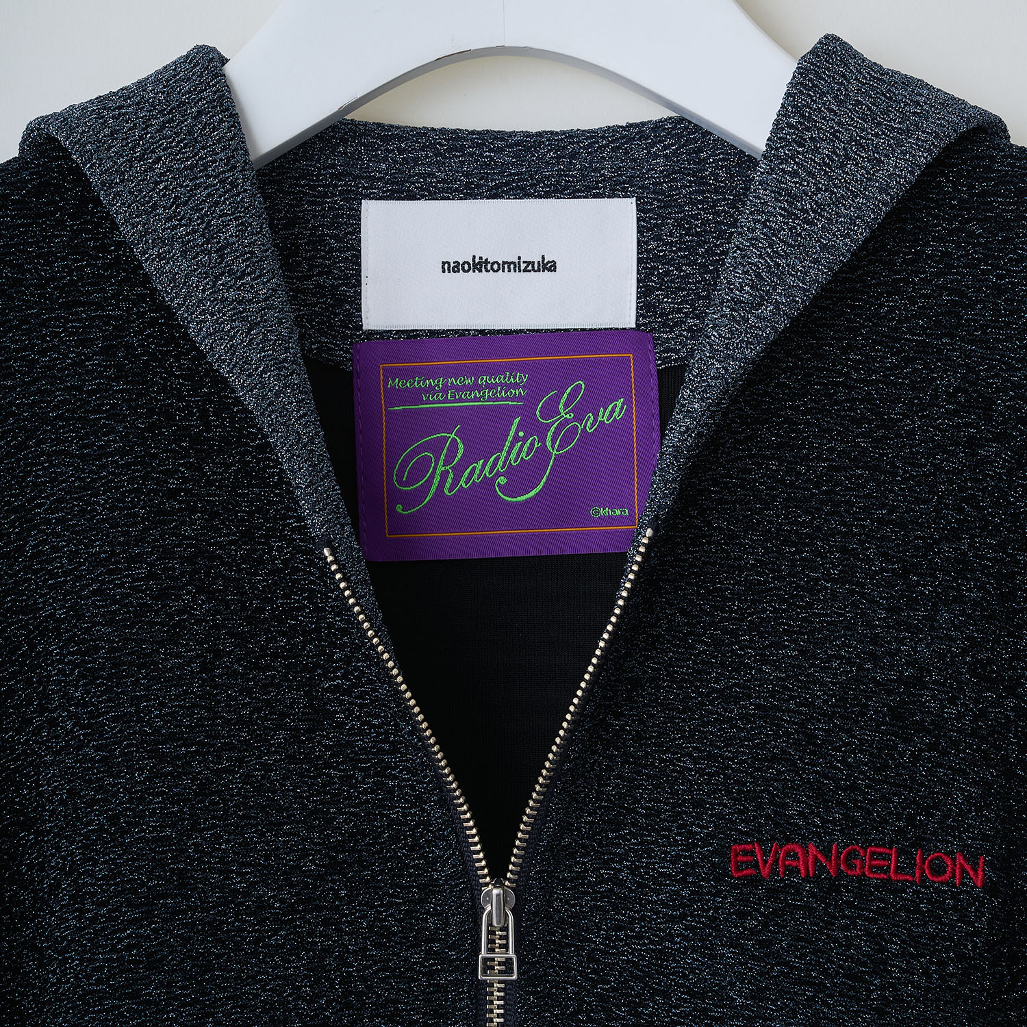 Half Zip Shiny Blouse by naokitomizuka（NAVY）