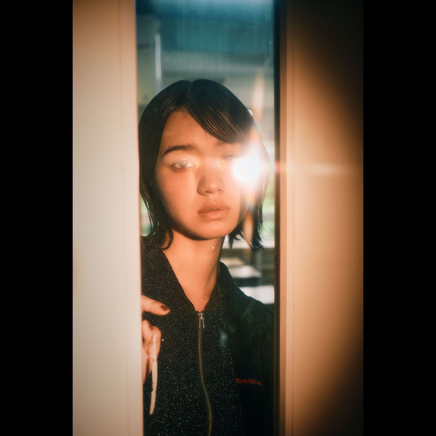 Half Zip Shiny Blouse by naokitomizuka（BLACK）