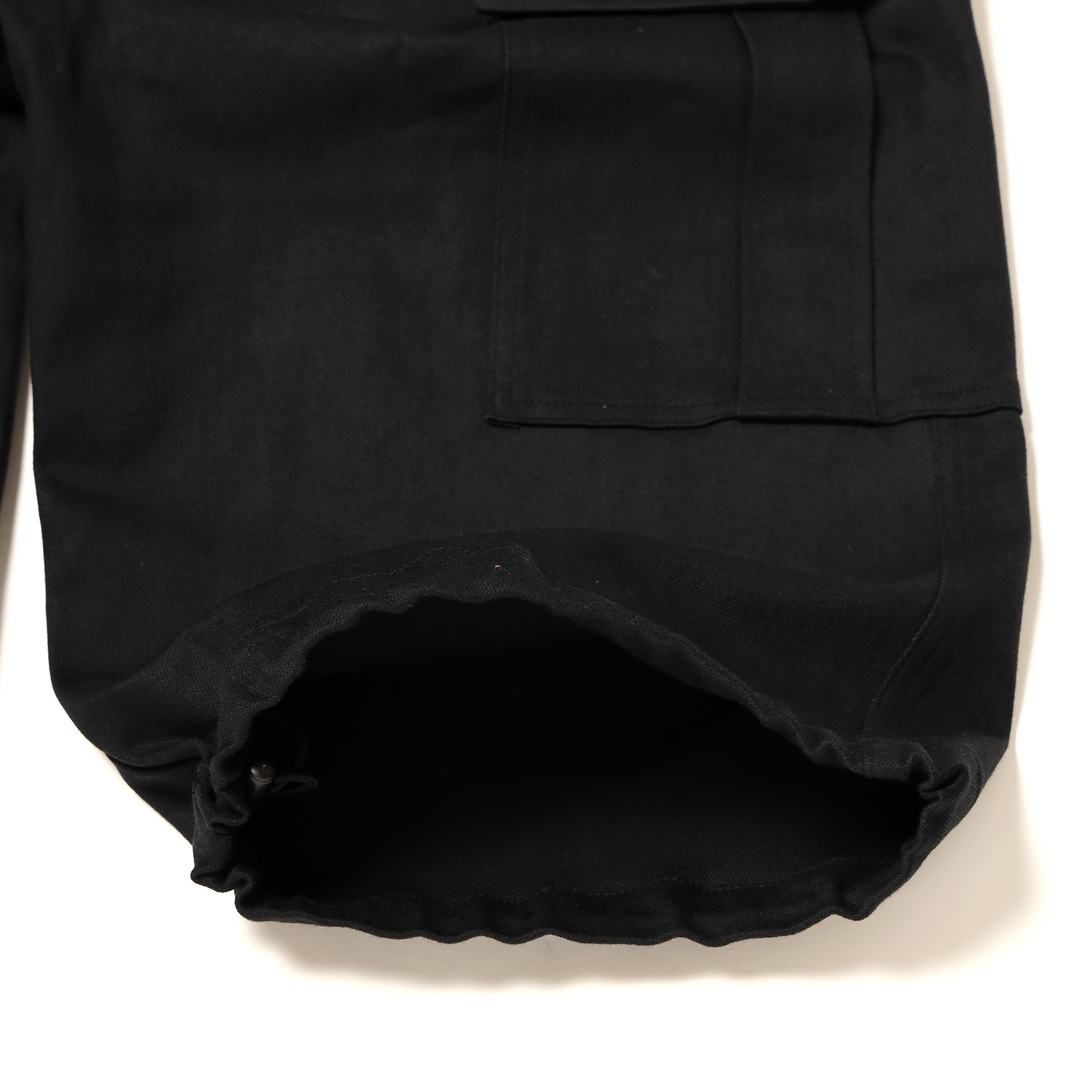 NERV WIDE CARGO PANTS (BLACK)