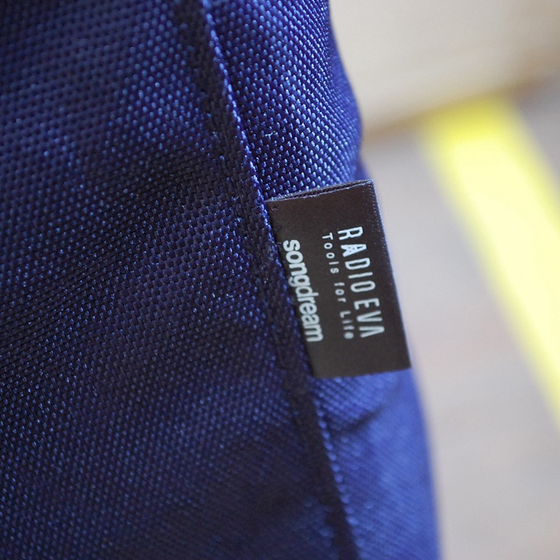 EVANGELION DINING CHAIR (ネイビー)