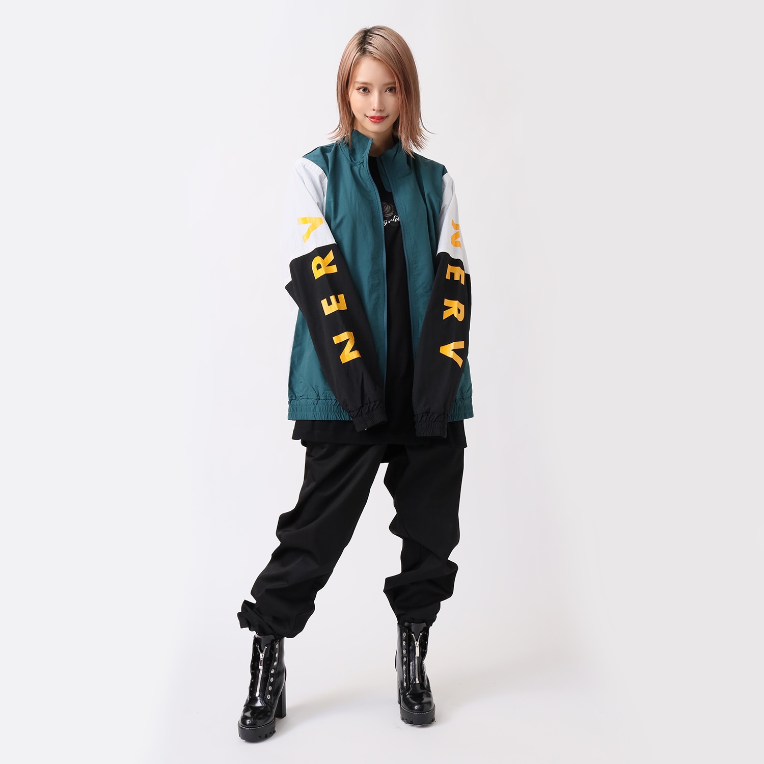 エヴァンゲリオン公式アパレルブランド【RADIO EVA Online Store】