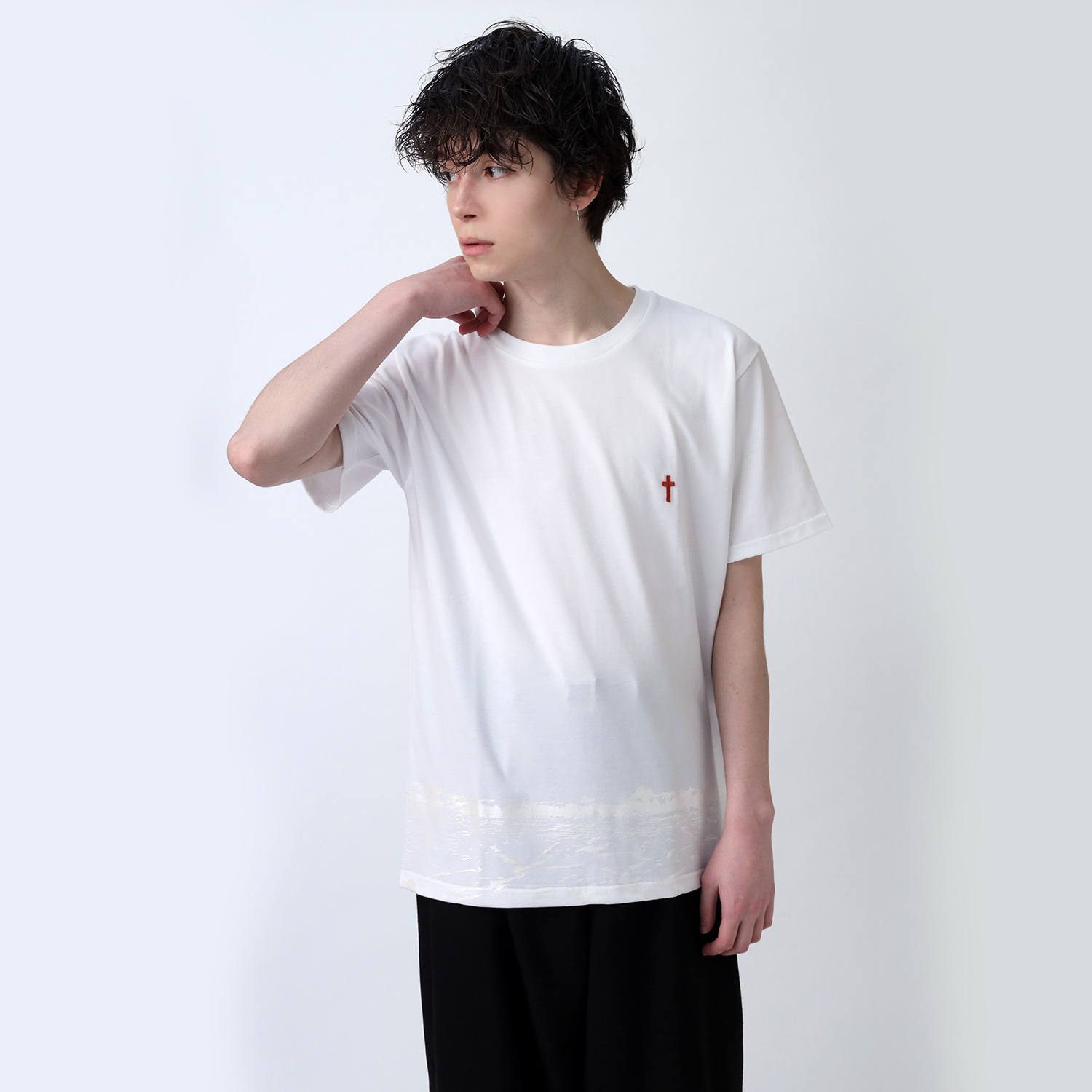 Ǻ T-Shirt  (WHITE)