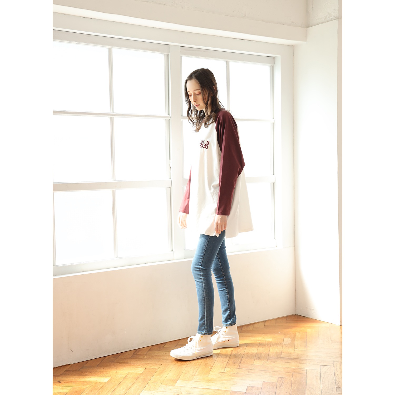 THE BEAST Embroidery Raglan Cutsew (BEIGE)