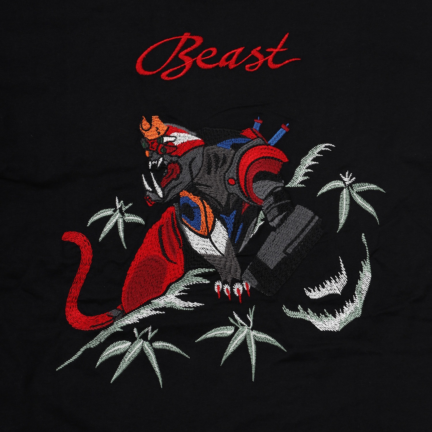 THE BEAST EMBROIDERY T-Shirt (BLACK)