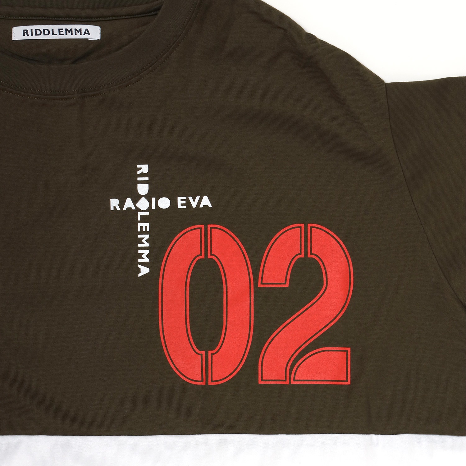 Circle 1/2 T-shirt by RIDDLEMMA (KHAKI (EVA-02 MODEL))