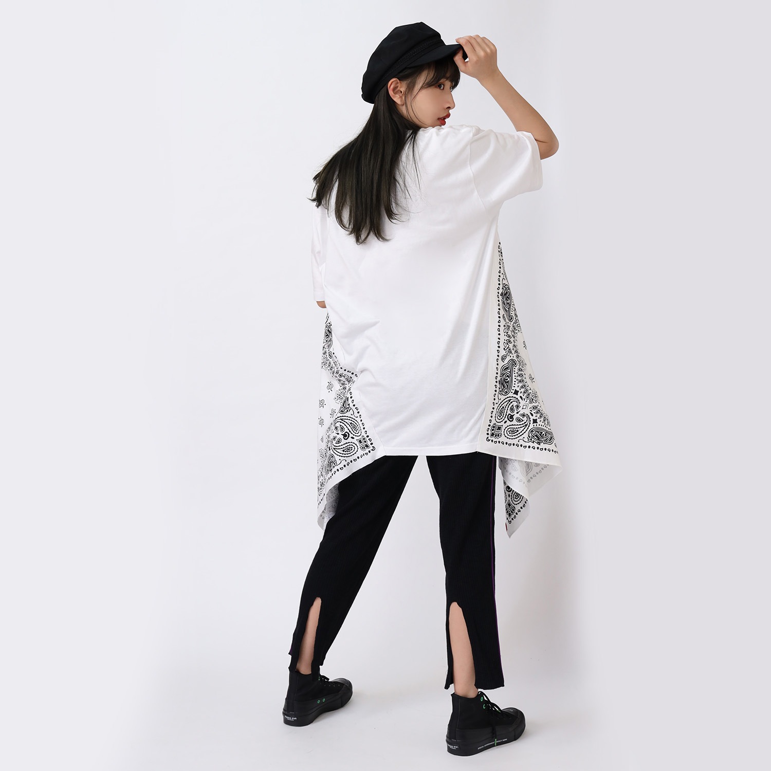 EVA-01 PAISLEYS BANDANNA BIG T-Shirt (WHITE)