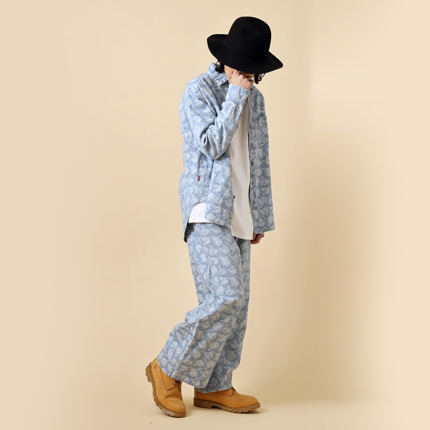 EVANGELION MONOGRAM JACQUARD DENIM SHIRT (WHITE)