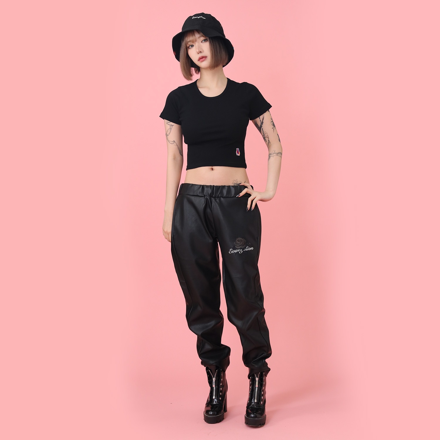 Rib Crop T-Shirt (BLACK)
