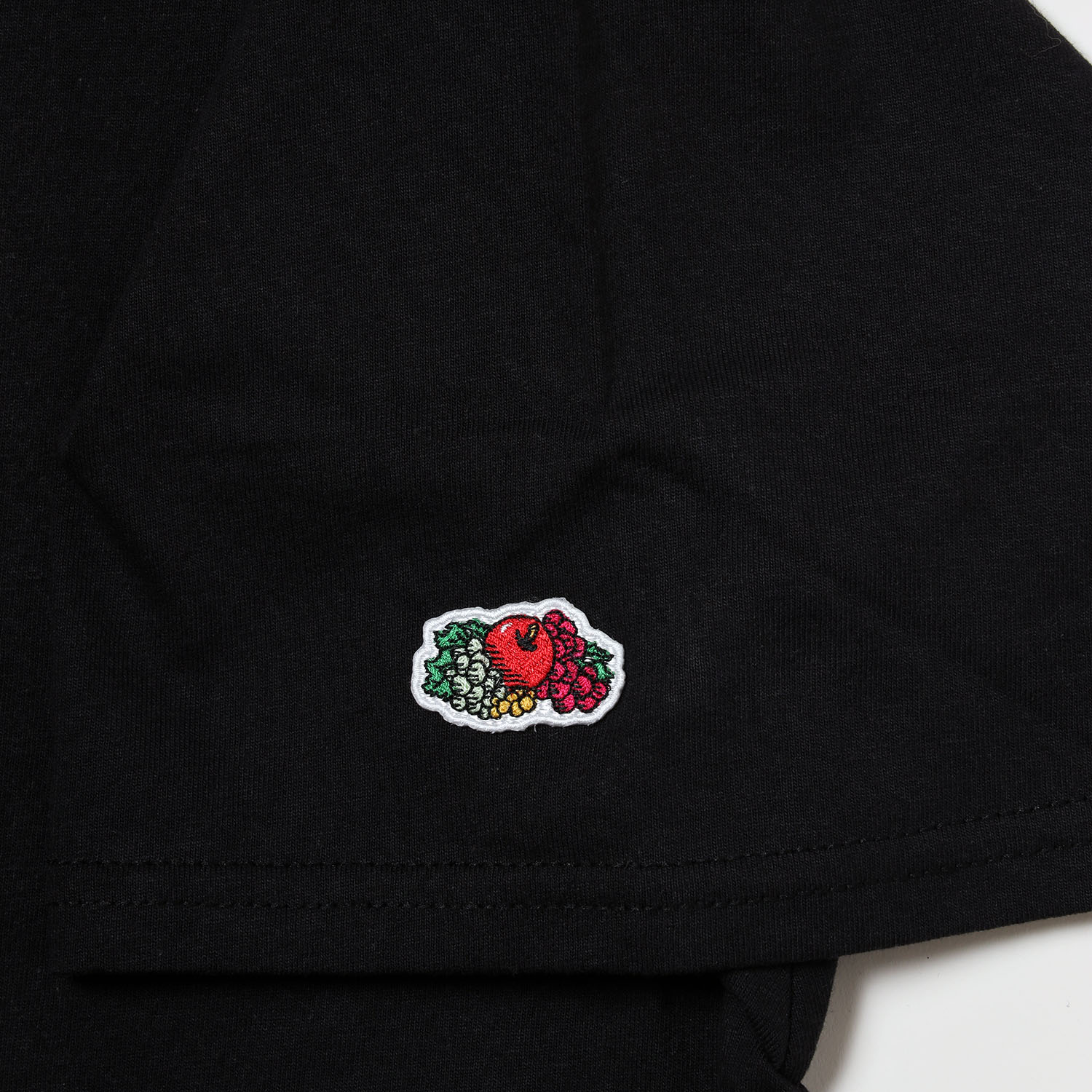 EVANGELION Fruit T-Shirt by FRUIT OF THE LOOM (BLACK)