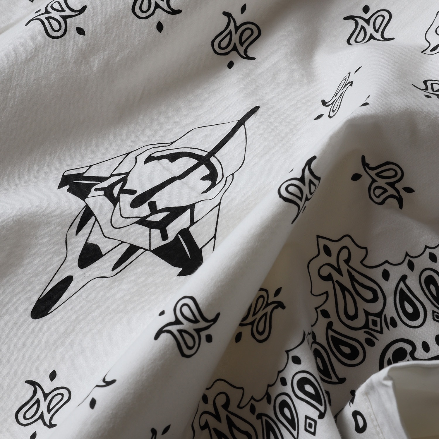 EVA-01 BANDANNA SHIRTS (WHITE)