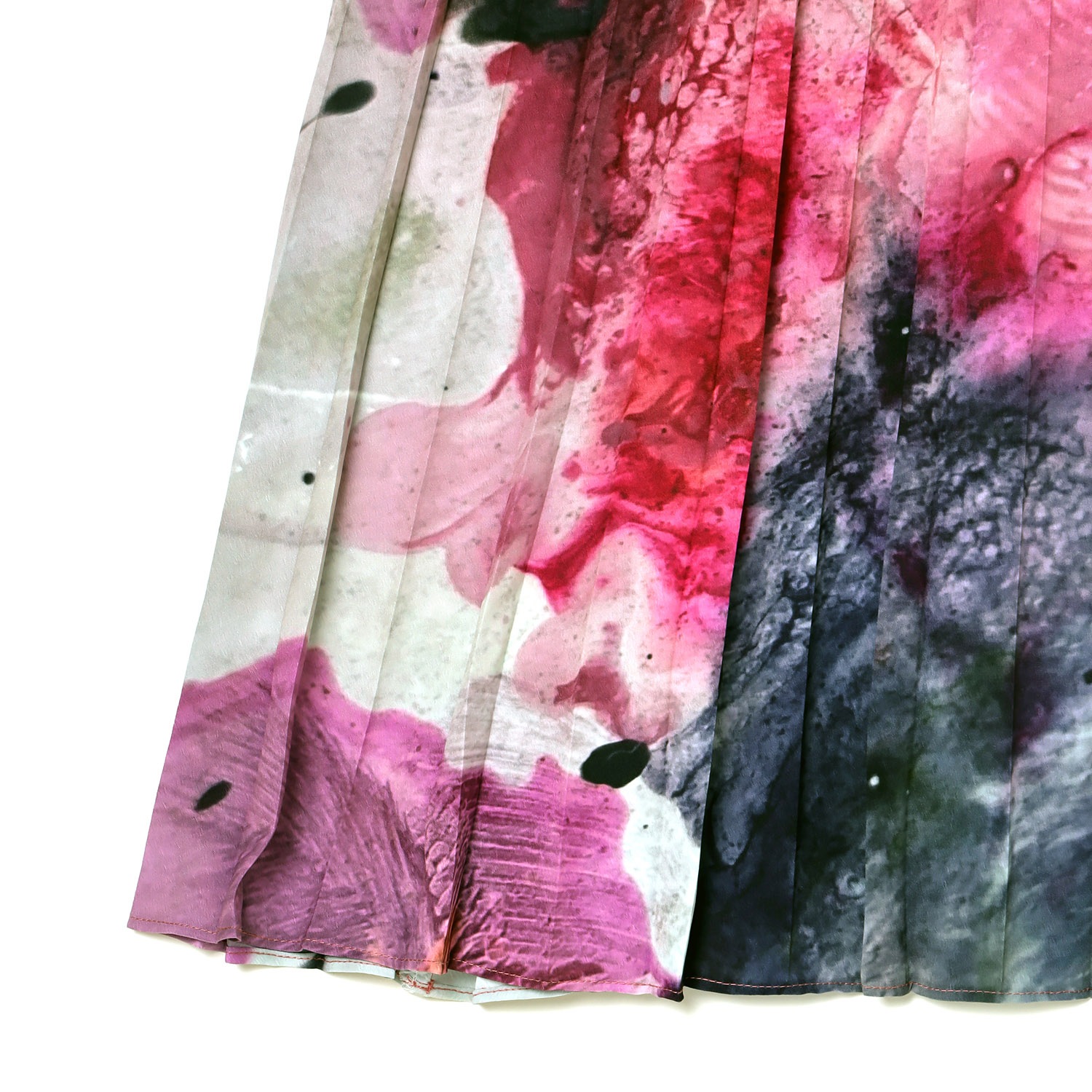 EVANGELION Graffiti Pleated Skirt by Cigarette-burns (PINK(EVA-08))