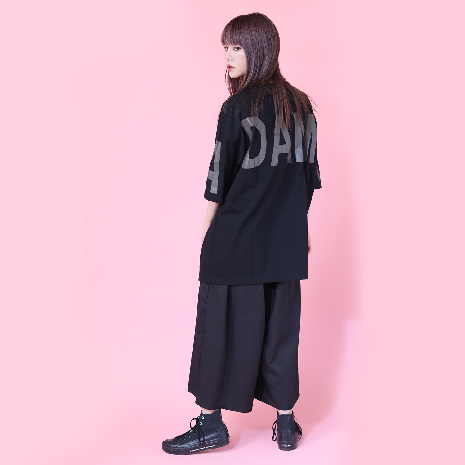 ADAMS T-Shirt（BLACK）