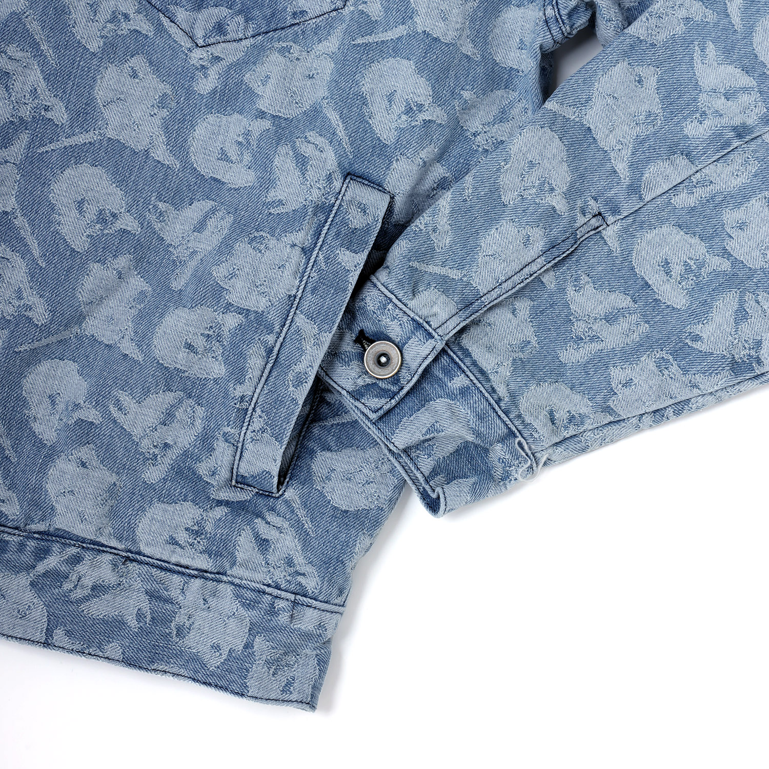 EVANGELION MONOGRAM JACQUARD DENIM TRUCKER JACKET（BLUE）