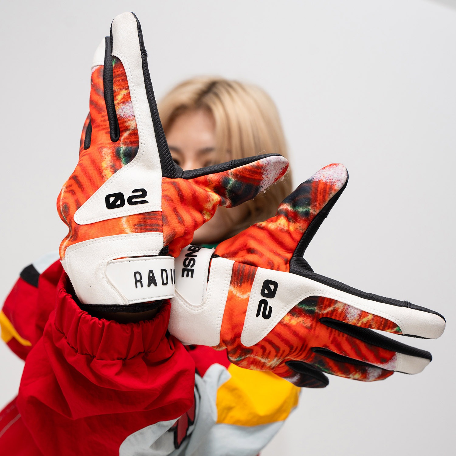 NOИSENSE X RADIO EVA: ATF GLOVES (RED)