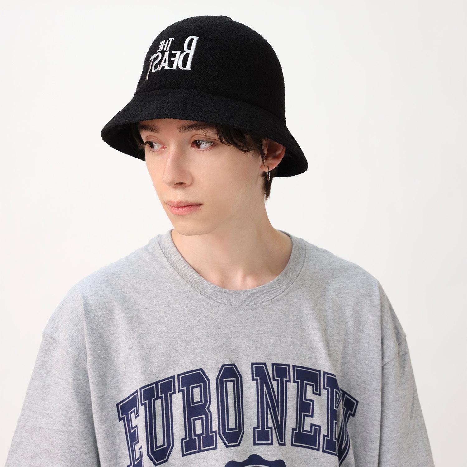 THE BEAST Bermuda Casual Hat by KANGOL