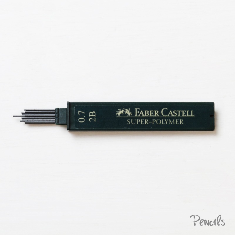 �ҥե����С������ƥ�ӥ����ѡ��ݥ�ޡ������㡼���� �ؿġ�0.7mm��2B��12����