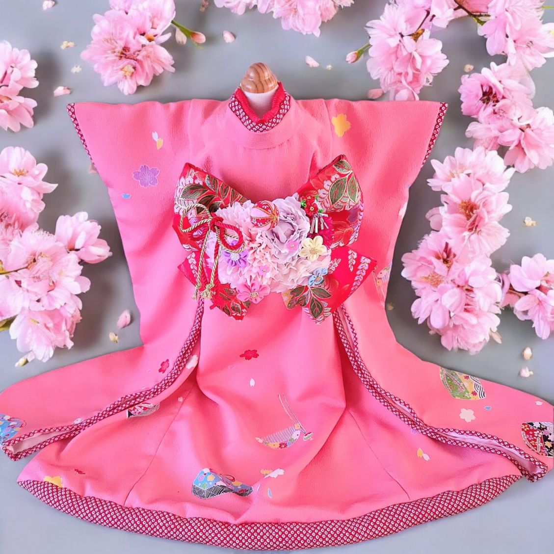 お引きずり大振袖 | オーダーメイドペットウェアSACHI