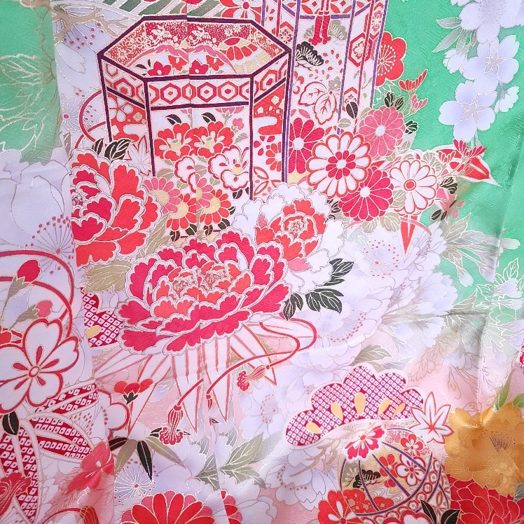 オンリーワンお引きずり大振ー袖綺羅の綾きらのあや | お引きずり大