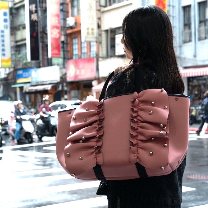 RAPTURE L ネイプルズラッフルトートバッグボールスタッズ-Lサイズ TT  