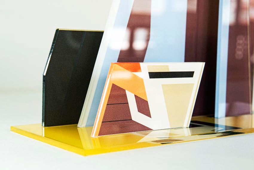 SQUARE MODERN アクリルフィギュア<br>CALM DOWN #02