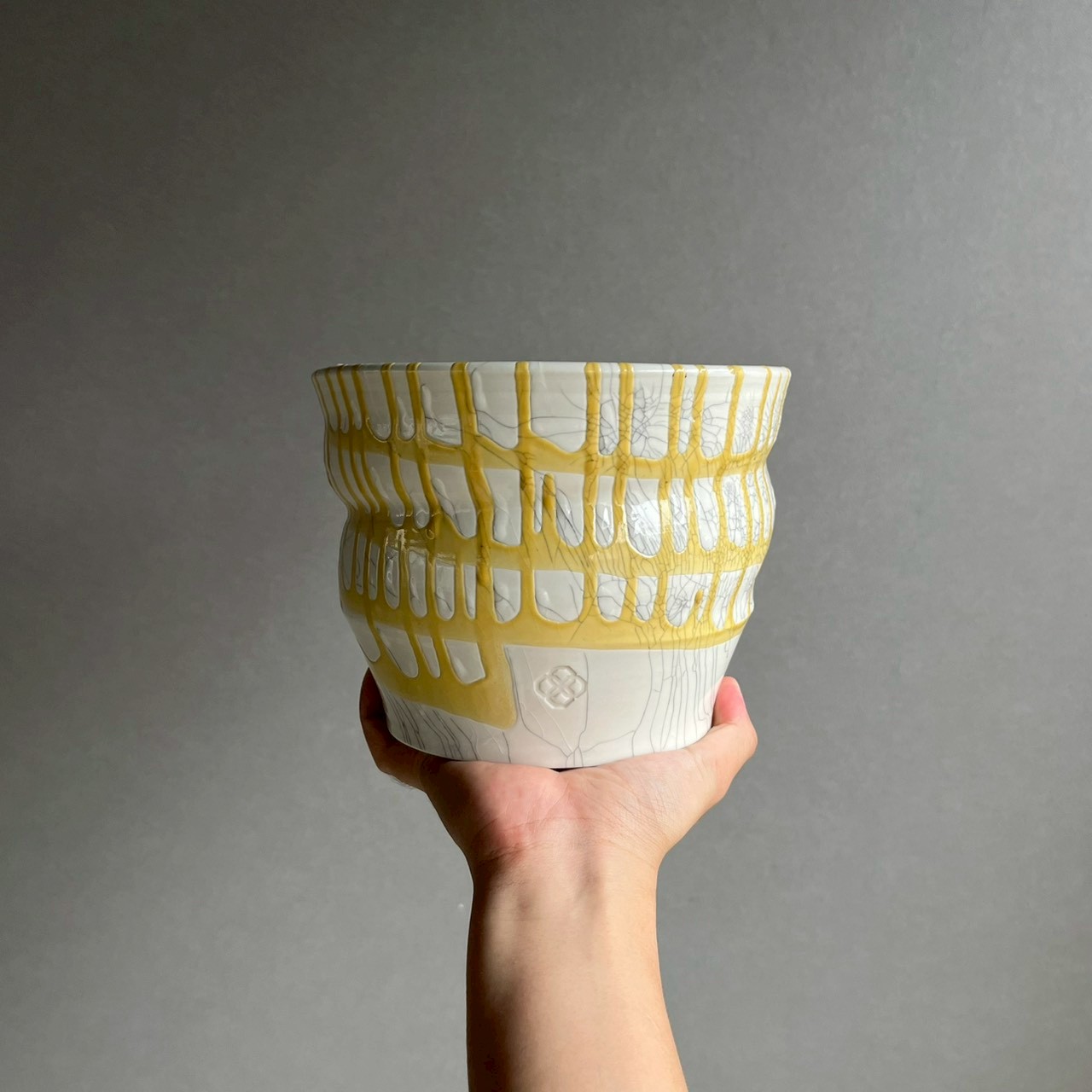 COLD SPINEコールドスパイン 陶器鉢 y鉢 COLD SPINE 植物の器 (@cold__spine) • Instagram photos and videos