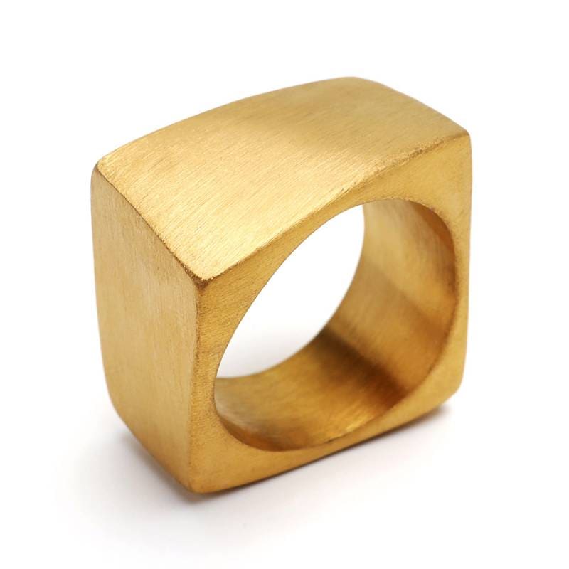 レトロ印台リング•真鍮リング•面台３面印台リング•ジャンク品•１点物 レトロ印台リング•真鍮リング•面台3面印台リング•ジャンク品