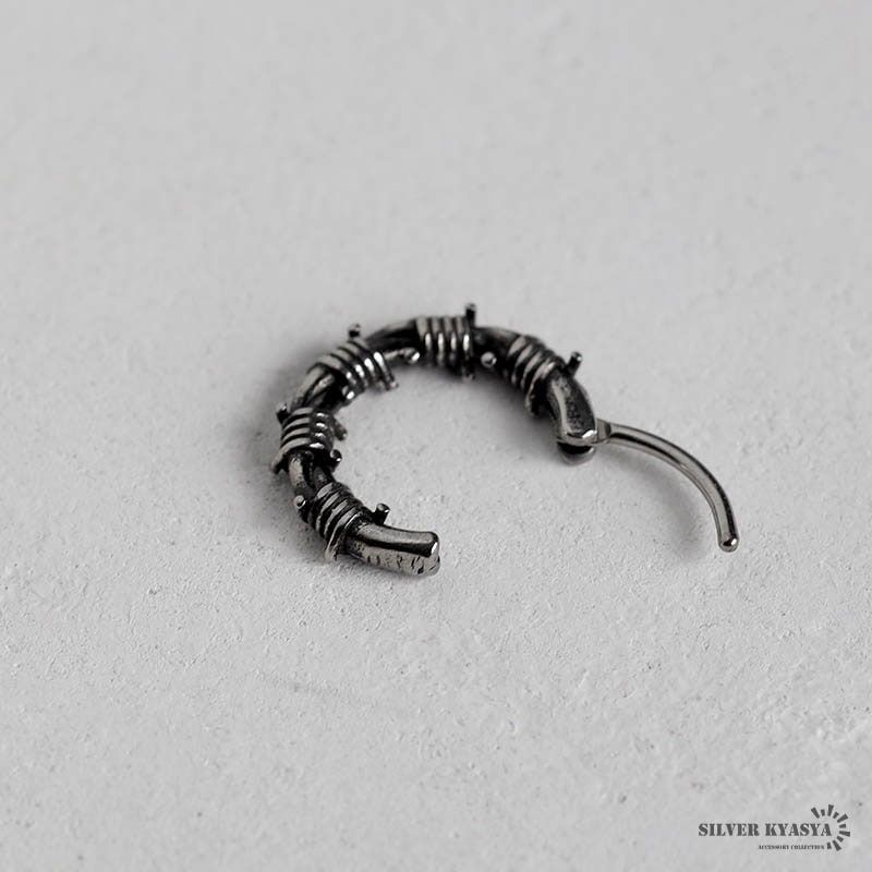 ステンレス 有刺鉄線 フープピアス [e254] | ピアス,ステンレス,フープ